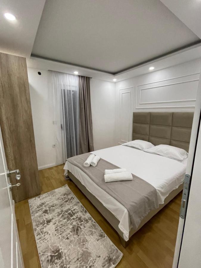 Days Long Apartment