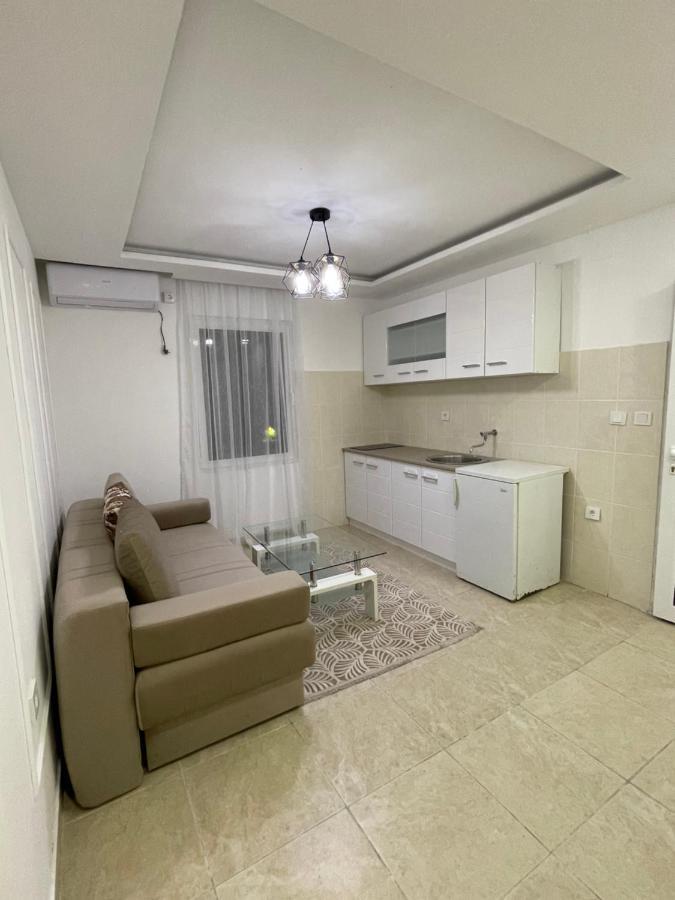 Days Long Apartment